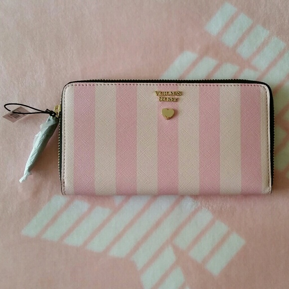 NEW! VS Signature Stripe Zip Wallet - Picture 4 of 7